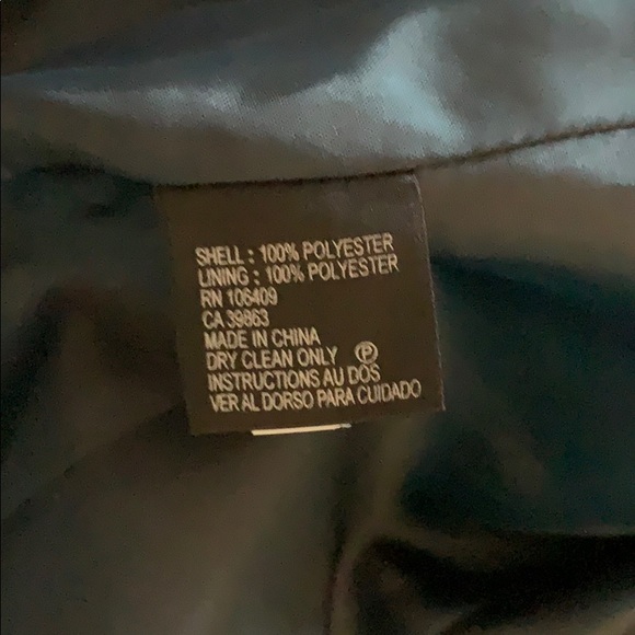 Tahari Navy Suit - Picture 9 of 9